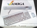 800px-Amiga_1000_packaging